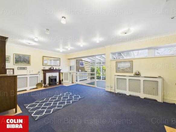 CAM04175G0-PR0064...