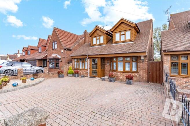 4-bed detached on Fanton Walk, Wickford, Essex, SS11, £675,000