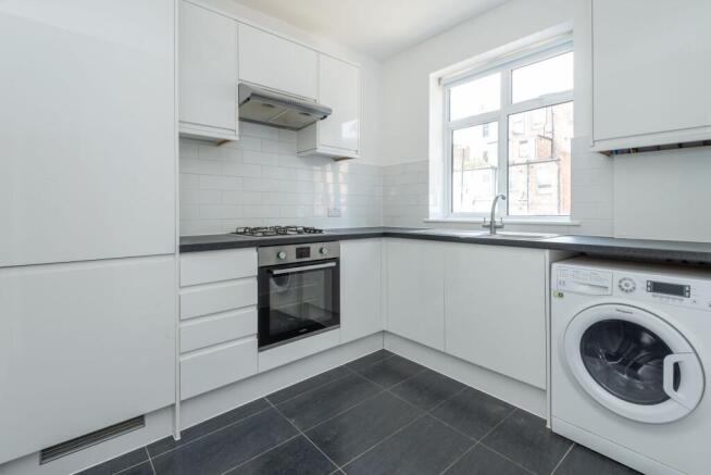 Courthope Road, London, SW19 photo 4