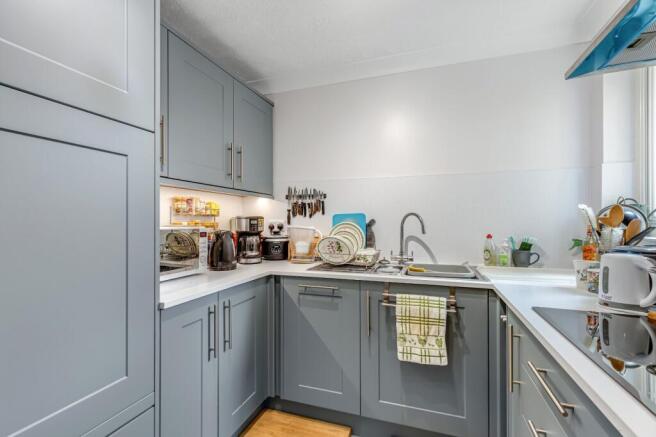 1 bed Flat for sale Image 9