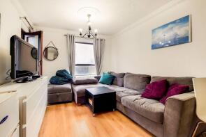 2, Horseshoe Close, London E14 3EP