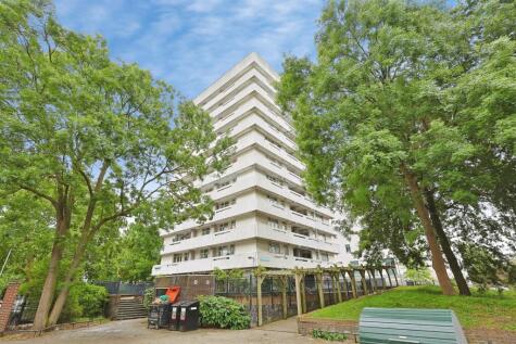Winstanley Estate, London, SW11