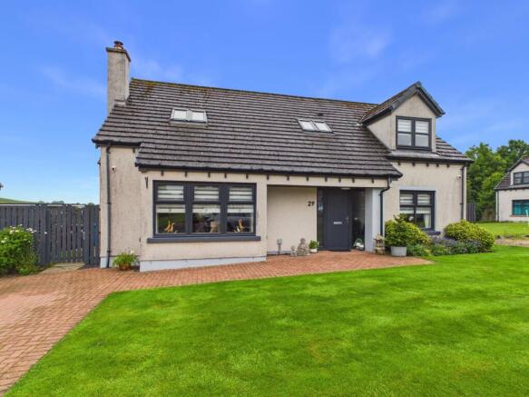 Main 29 Raeburn Common