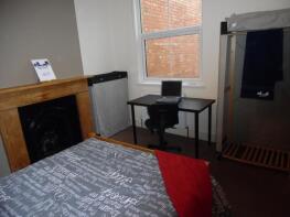 49, York Road, Northampton NN1 5QJ