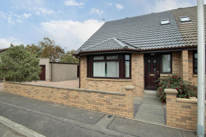 16 Dunrossie Terrace, Montrose, Angus photo 3