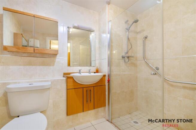 1 bed Apartment for sale Image 8