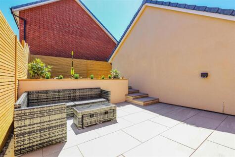 Orchard Walk, St Athan