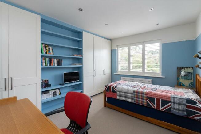 Photo 11
