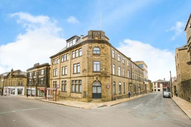 1 bed Apartment for sale Image 11
