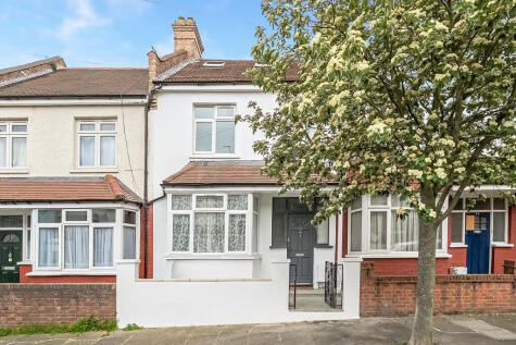 Berwick Road, Wood Green