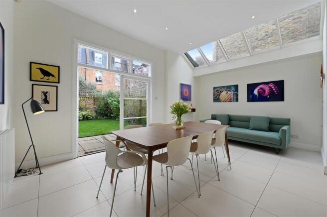 Addison Gardens