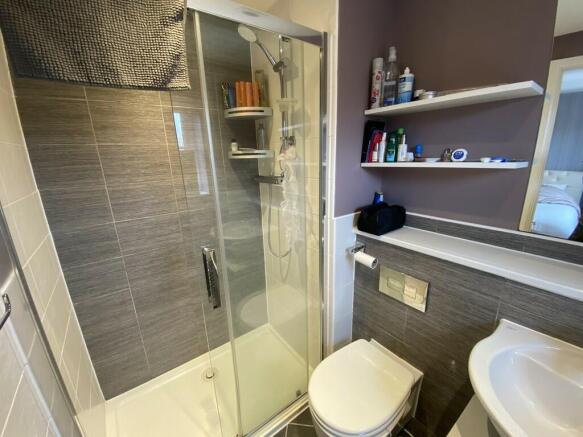 Master En-suite