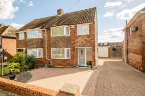 61, Gainsborough Crescent, Birmingham B43 7LB