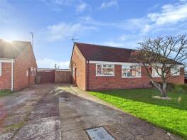 80, Courtfield Road, Quedgeley, Gloucester GL2 4UG