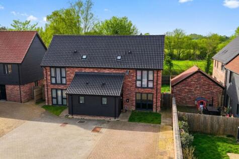 Goodrum Close, Ashwellthorpe, Norwich