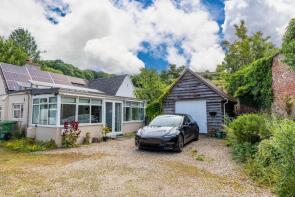 High Trees, Bath Road, Woodchester, Stroud GL5 5NS