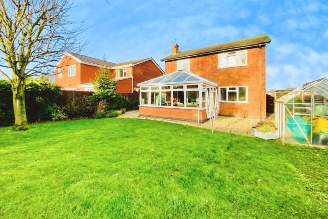 St. Hildas Close, Syston, LE7 photo 2