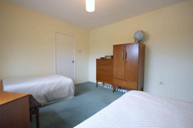 Study/Bedroom 5 
