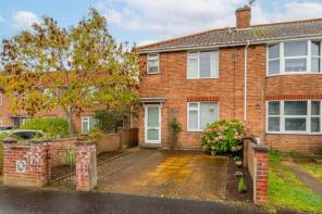 33, Bixley Close, Norwich NR5 8DH