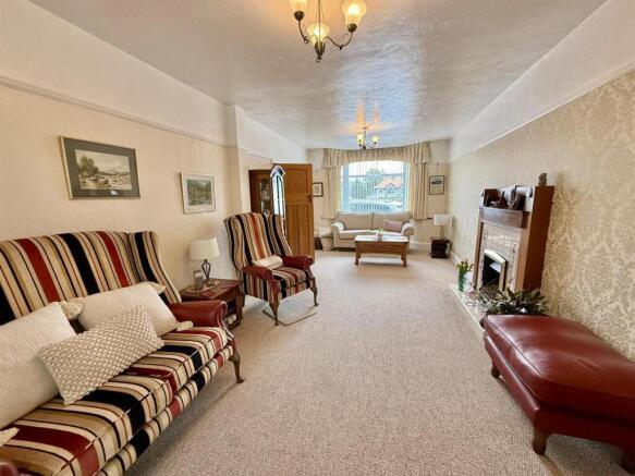 St. Georges Drive, Deganwy, Conwy photo 4