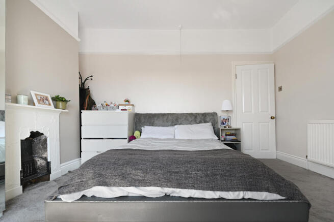 2 bed Terraced for sale Image 9