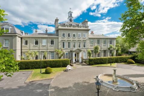 Sandown House, 1 High Street, Esher, Surrey, KT10