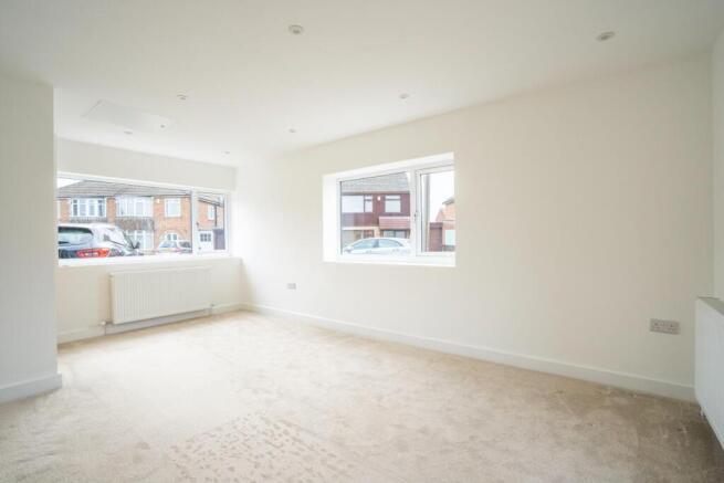3 bed Bungalow for sale Image 5