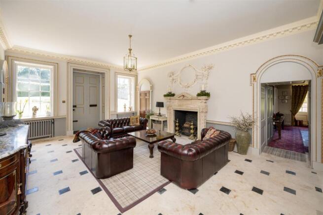 9 bed House for sale Image 6