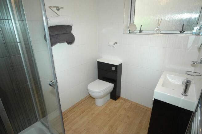 GF SHOWER ROOM