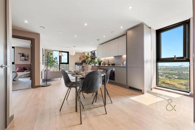 Lounge/Kitchen