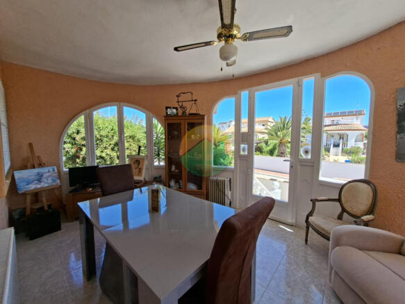 3 Bedroom Detached For Sale-NED647i-3