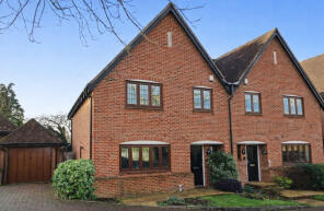 10, Ashurst Place, Dorking RH4 1QY