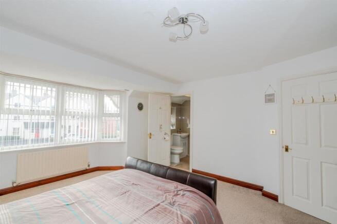 3, Bealeys Close, Bloxwich, Walsall, WS3 2JP (14 o