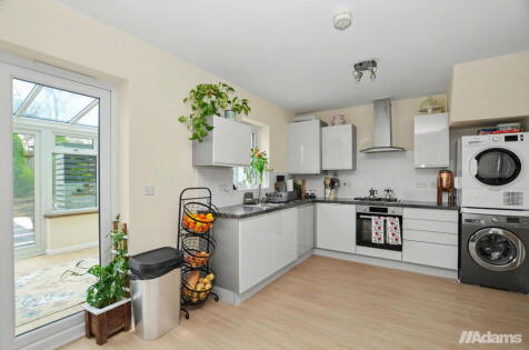 Brackendale, Runcorn