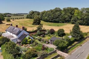 1, South Farm Cottages, Gunville Road, Blandford Forum DT11 8HZ