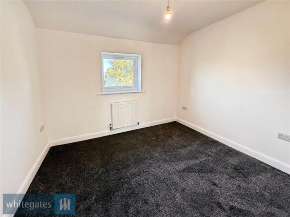 3 bed Semi-Detached for sale Image 9
