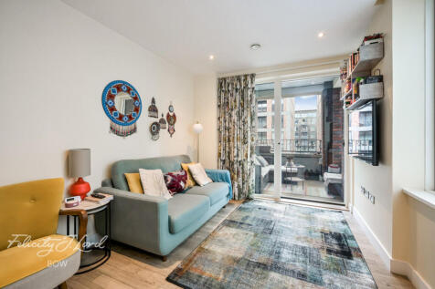 Rookwood Way, London