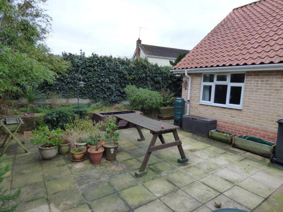 Courtyard Garden2
