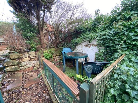 GARDEN 55.jpg