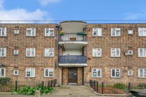 19, Beecholme Estate, Prout Road, Hackney, London E5 9NR
