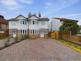 67b, Longlands Park Crescent, Sidcup DA15 7NG