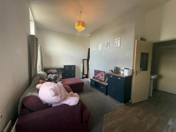 1 bed Apartment for sale Image 5