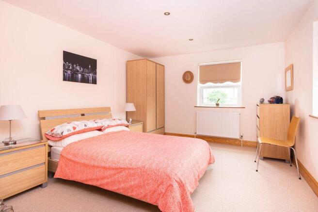 Bedroom 4 (Double)