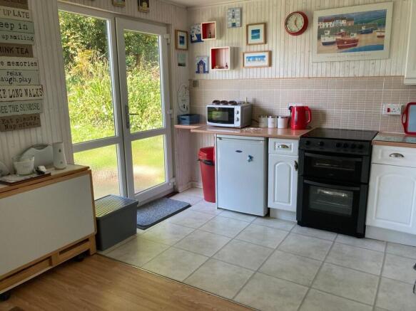 IMG-20250104-WA00...