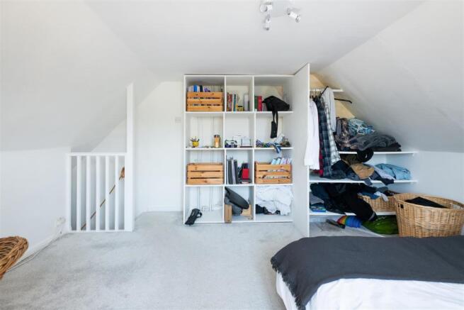 19 Paygate Cottages BN8 5RL-9.jpg