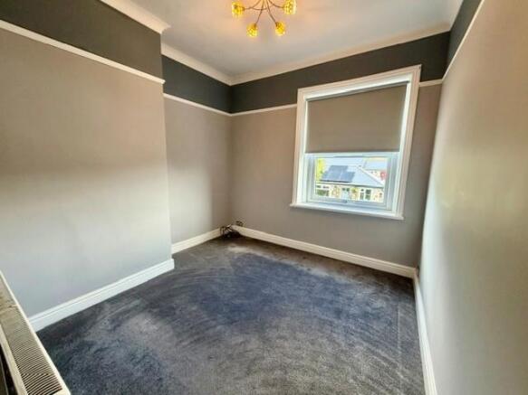 2 bed Terraced to rent Image 7