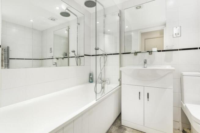 Eagle Wharf 48 - ...