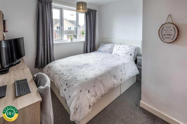 3 bed Detached for sale Image 12