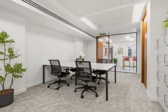 DoverStreet32,3rdFloor-5.jpg