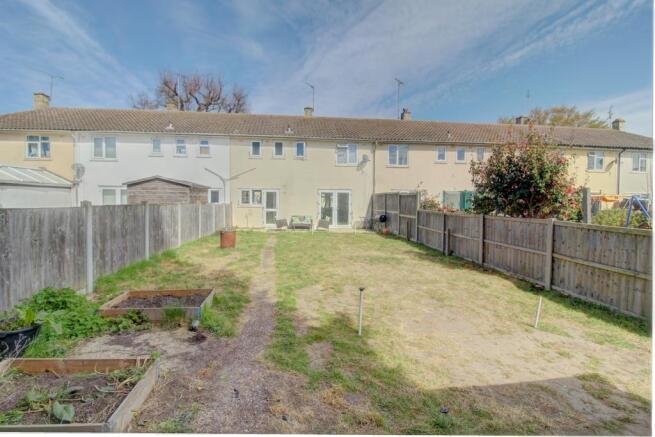 Yopa - Hatfield Grove, Chelmsford, CM1 (1)